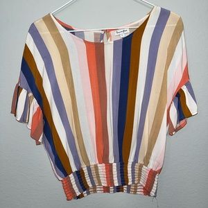 Striped shirt with a cinch at the waist. Perfect for spring.